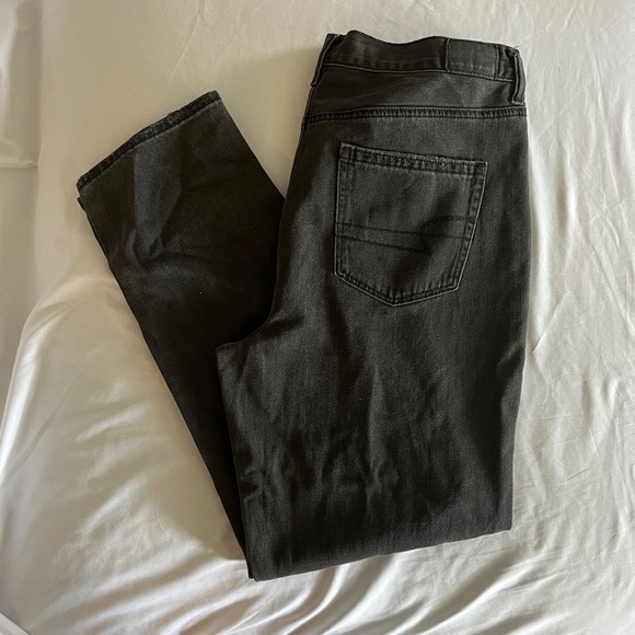 American Eagle jeans - Picture 2 of 3
